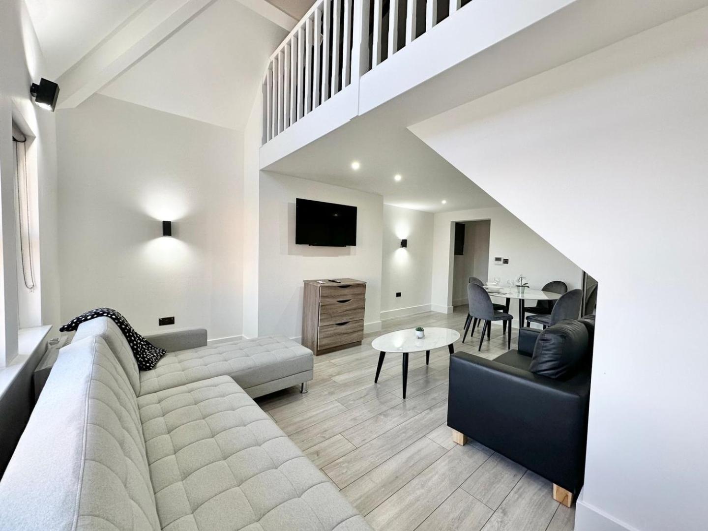 Luxury Duplex City Centre Apartment Λιντς Εξωτερικό φωτογραφία