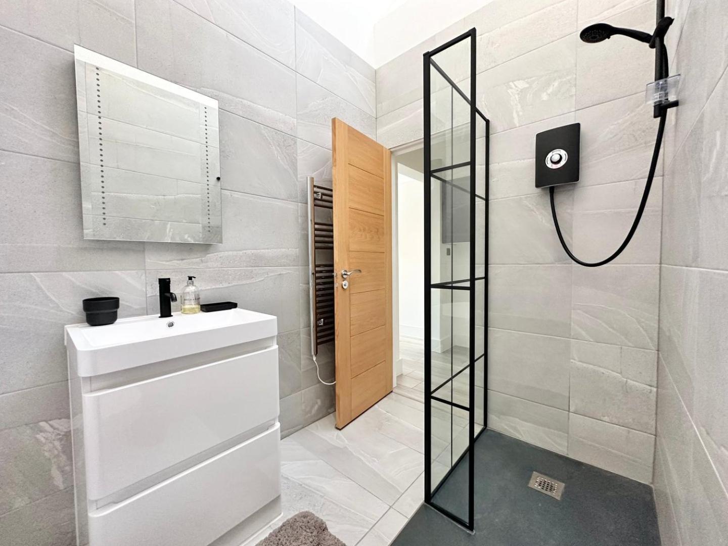 Luxury Duplex City Centre Apartment Λιντς Εξωτερικό φωτογραφία